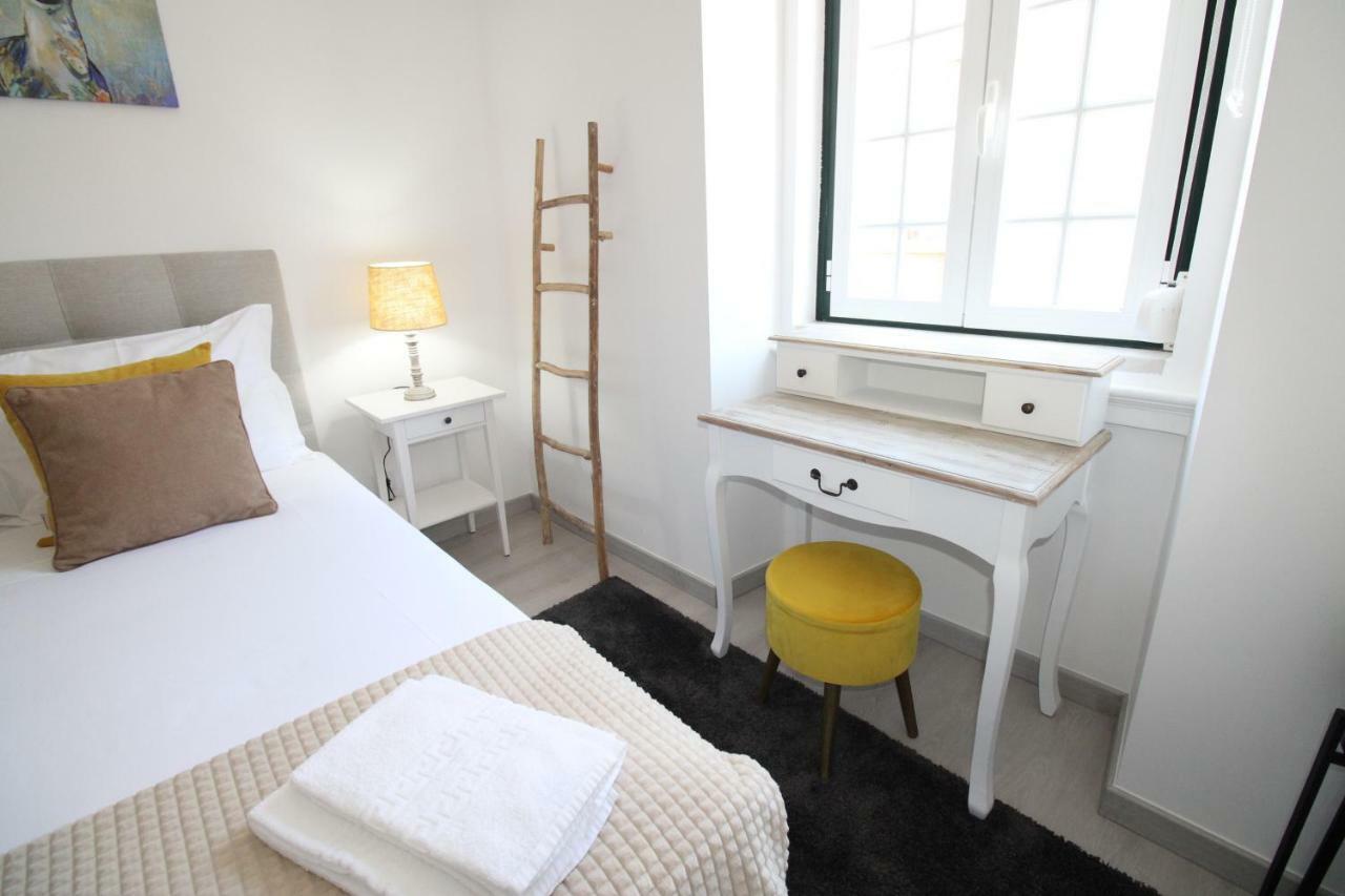 Apartamento Moderno Nas Olaias A 5 Minutos Da Faculdade Isel E Ist Лиссабон Экстерьер фото